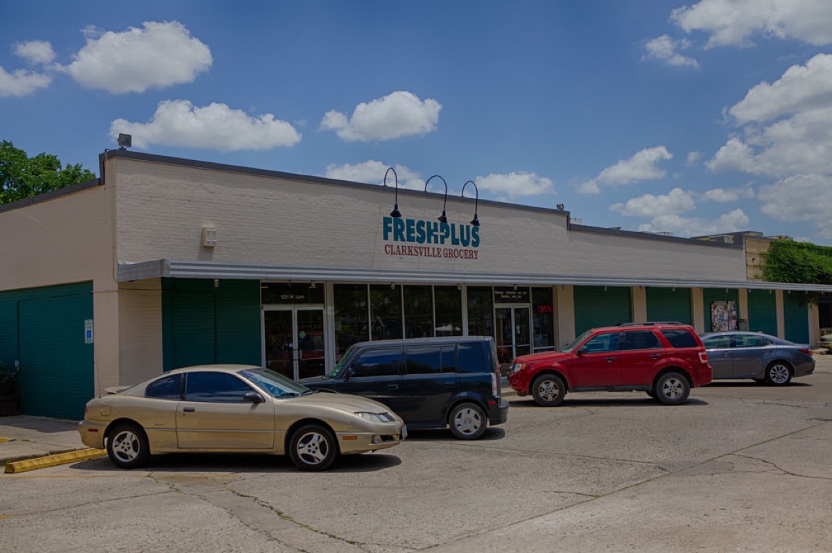 Fresh Plus Clarksville Grocery — neighborhood grocery steps from 1505 W. 12th Street